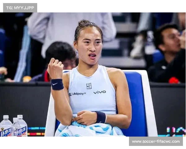 德约科维奇横扫贝尔赫斯建议郑钦文别急回归赛场调整心态